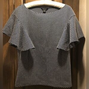 NWOT Banana Republic Stretch Top Black White Ruffle Sleeves M